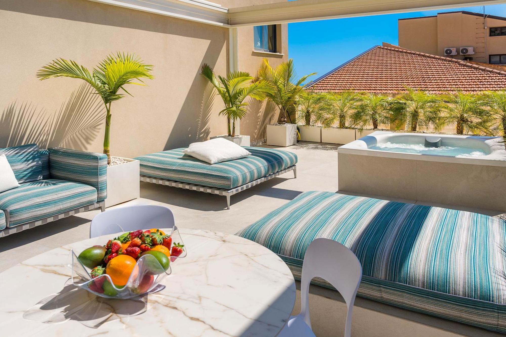 Taormina Infinity Suites ภายนอก รูปภาพ