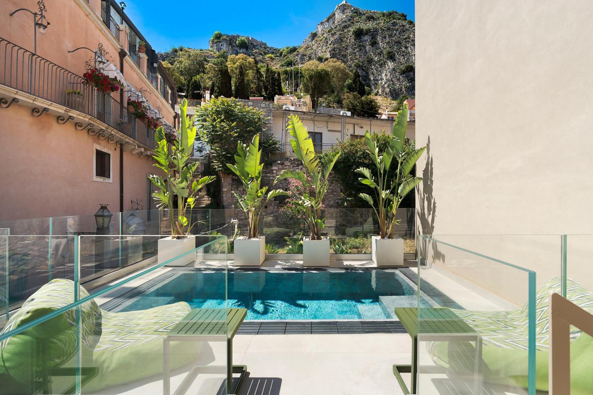 Taormina Infinity Suites ภายนอก รูปภาพ