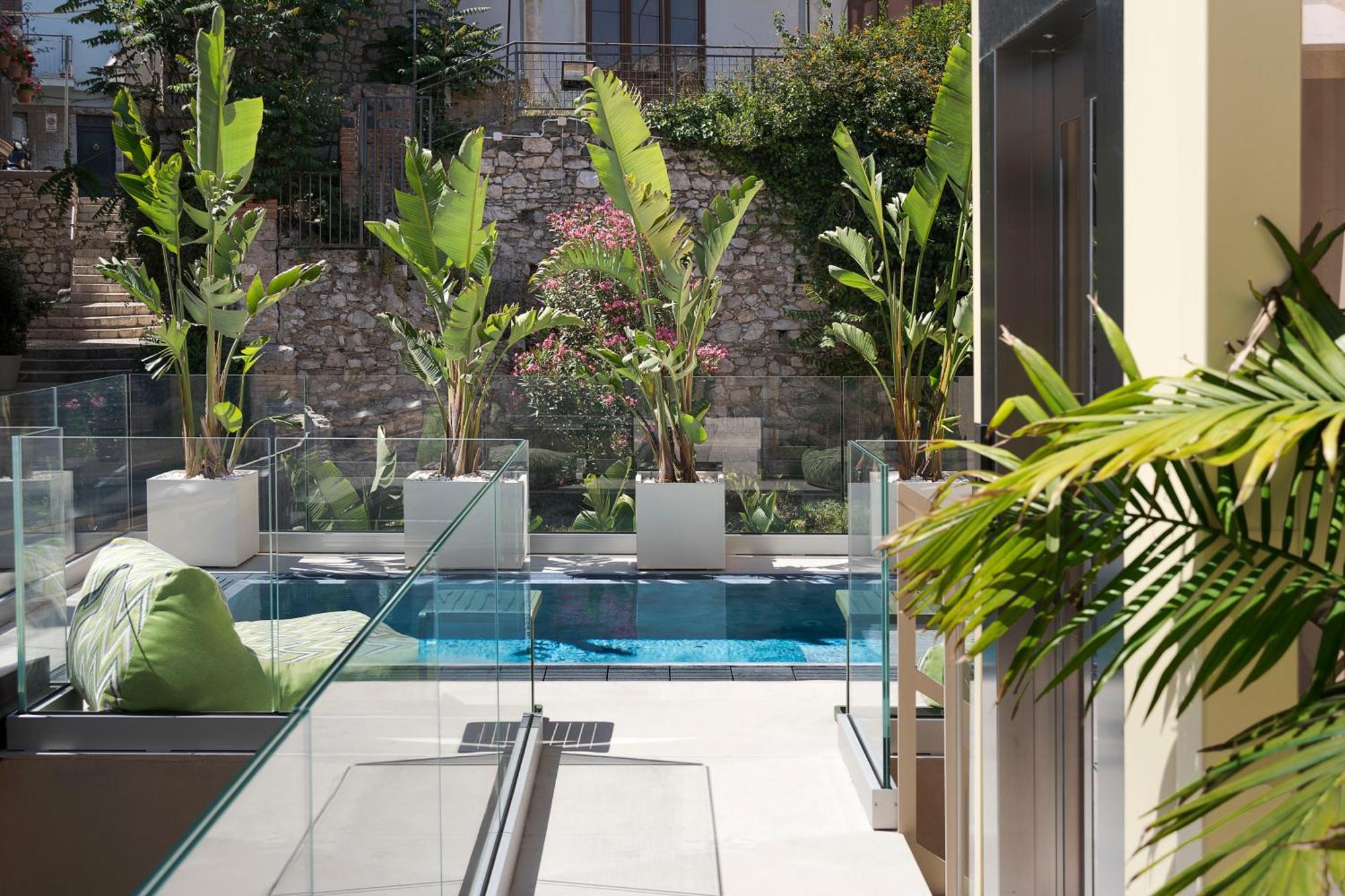 Taormina Infinity Suites ภายนอก รูปภาพ